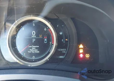 2017 Lexus Is 200T z USA, uszkodzony, nr VIN JTHBA1D28H5042680